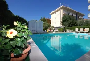 Gaudia - Image 4