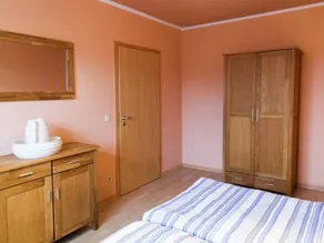 Cozy Apartment in Rommersheim near Forest - Image 5
