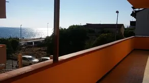Seaside Apartment - Image 4