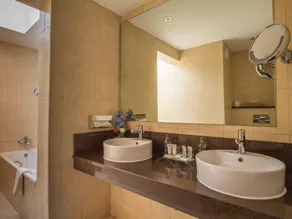 Bunratty Castle Hotel, BW Signature Collection - Image 5