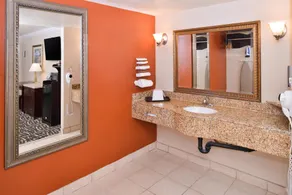 ABVI AND SUITES EL MONTE LOS ANGELES - Image 4