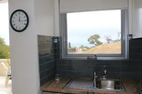 Sorrento Bluewater Apartment - Image 2