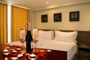 Victoria's Suite Hotel - Image 5