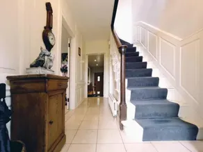 Manor House of Cheshunt- Historic Villa - Image 3