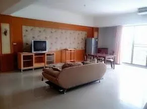 Meridian De Bangkok Hotel - Image 2