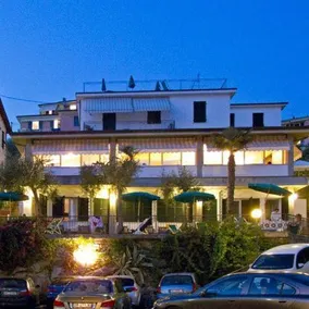 Pensione Ristorante Miramare - Image 2