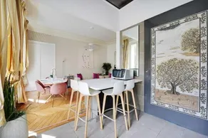 Fancy Home in Central Paris 2BR4P Champs Elysees - Image 2