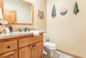 Lazy Bear Lodge by Avantstay Pine Tree Paradise w Game Room - Image 3