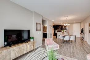 Gorgeous Condo Large Resort Pool & Mountain Views Book Asap 30 Night Min by Redawning - Image 2