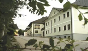 Gasthof-Pension Hoeller - Image 4