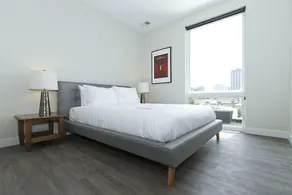 Spacious 4BR in Wrigleyville by Sonder - Image 3