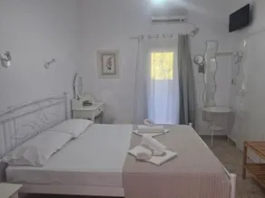 Katerina Yalos - Image 2