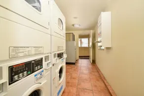 ABVI AND SUITES EL MONTE LOS ANGELES - Image 2