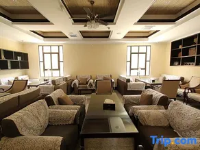 Yu Hill Hotel (Guilin Arctic Square) - Image 5