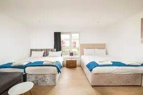 CANARY WHARF/DOCKLANDS/EXCEL SPACIOUS APT E14 - Image 3
