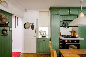 Billericay Georgian House Sleeps 6 Pet Friendly - Image 2