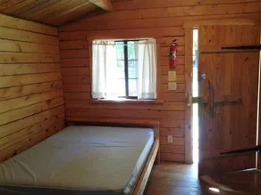 Fremont Jellystone Park Cabin 8 - Image 5
