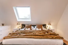 Luxurious apartment with parking - Image 3