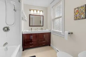 Beautiful & Cozy DT Home With PingPong Table - Image 2