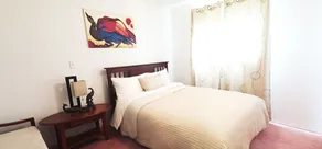 Little Paris Bed and Breakfast - Image 2