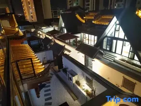 Half Idle Cloud House Homestay (High speed Railway Station Branch) - Image 3