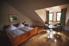 Weingut And Landhotel Lucashof - Image 2