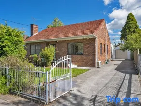 Belmore Brand new renovated 3Br house|AC & Parking - Image 1