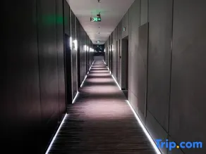 Zhuoyue Grand Hotel - Image 2