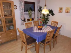 Comfortable Apartment in Langewiese with Private Garden - Image 2