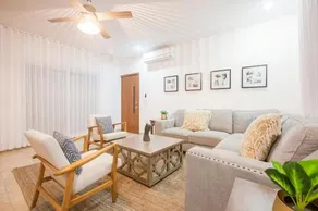 Oceanview Newly Renovated Private Pool Home - Image 3