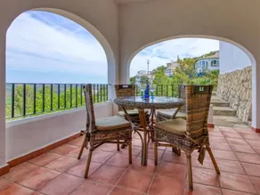 Holiday Home Britten by Interhome - Image 2