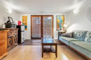 Private Studio City Guest House - Image 5