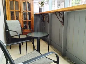 Tropical Garden Apartments - Image 5