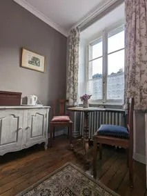 Chailland Home with a view - Image 3