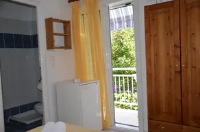 Chrisi Akti Hotel - Image 3