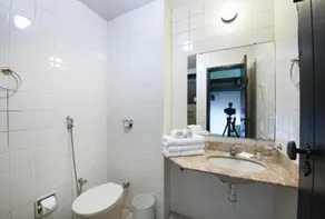 Flamboyant Hotel & Convention - Image 2
