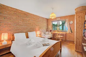 Honeymoon Love Retreat 1 - Image 3