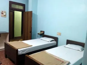 Hotel Surya - Image 5
