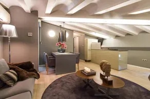 Valencia Luxury Catedral - Image 2