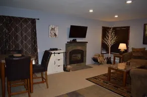 Mammoth Fireside - Image 2