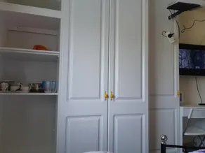 Apple Guest House - Image 3