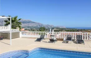 Nice Home In Tosal With 4 Bedrooms, Wifi And Outdoor Swimming Pool - Image 5