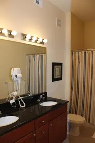 Cane Island Luxury Condo - Image 5