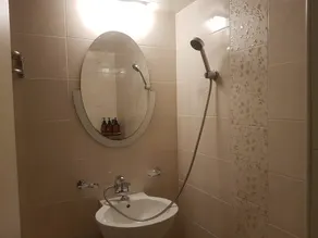 Ekonomy Hotel Eunpyeong - Image 4