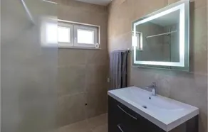 Apartment in Blace - Image 3