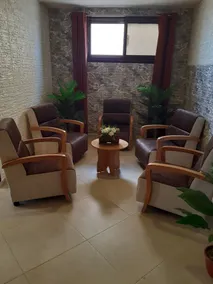 Dolphin Suites - Image 3