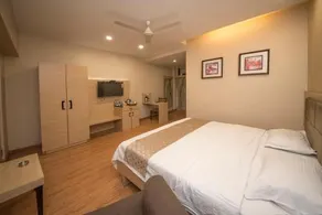 Yashwee International (opp Ramlila Maidan) - Image 2