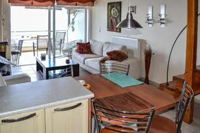 Eclectic Residence With Beach At The Doorstep - Image 4