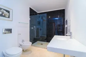 Petit Llombards - Image 4