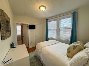 Longwood Medical one bed - Image 4